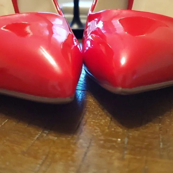 Red Faux Patent Leather Heels - Picture 7 of 9